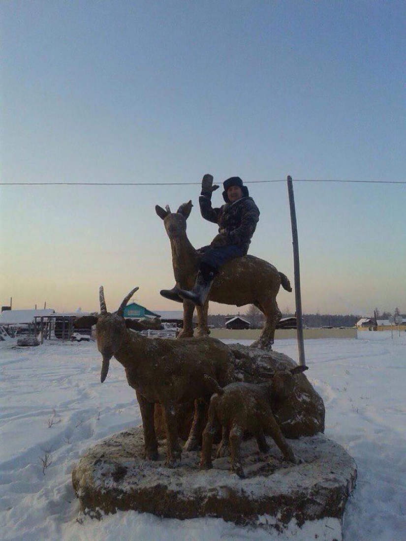 When art smells: Yakut craftsman sculpts sculptures from manure When art smells: Yakut craftsman sculpts sculptures from manure