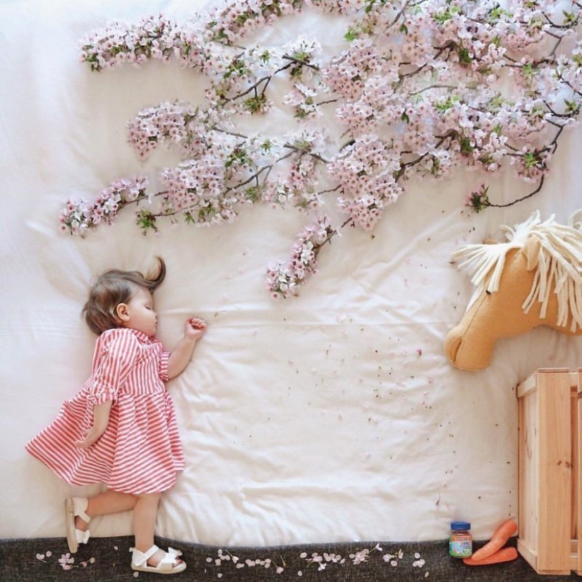 While you're sleeping: French Mom's magical photo series