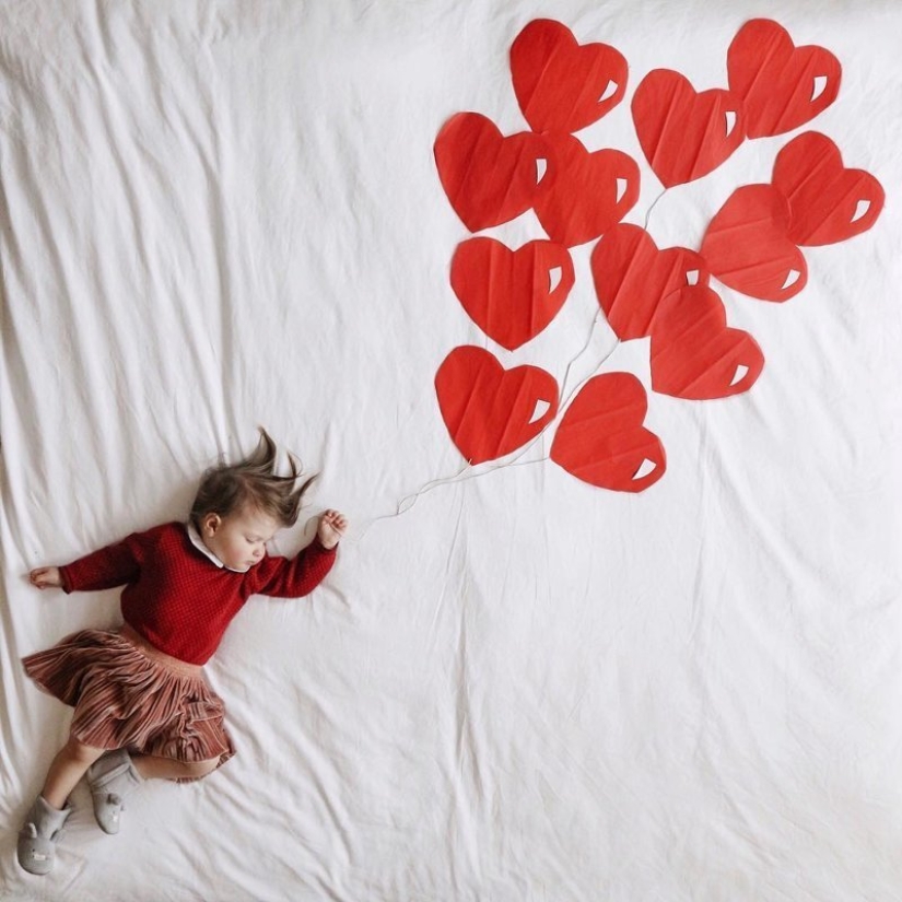 While you're sleeping: French Mom's magical photo series