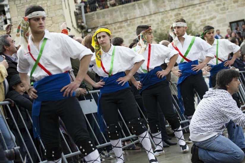 Why do Spaniards dress up as demons and jump over babies Why do Spaniards dress up as demons and jump over babies