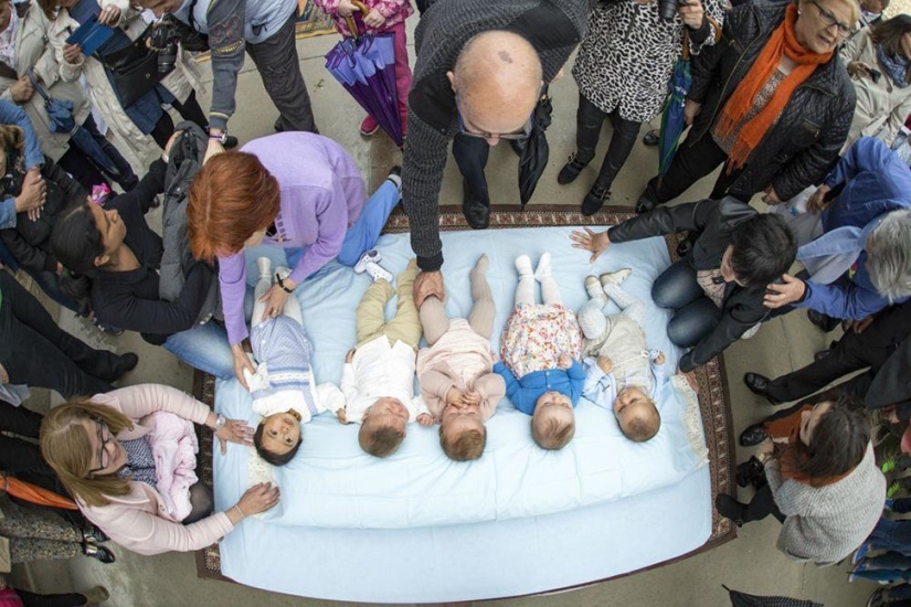 Why do Spaniards dress up as demons and jump over babies Why do Spaniards dress up as demons and jump over babies