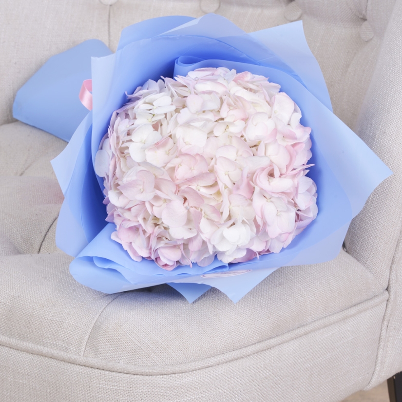 Why doesn't anyone ask men what their favorite flowers are?