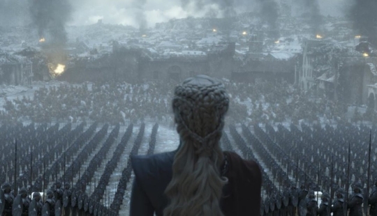 Why "Game of Thrones" disappointed fans and more than 1 million people demand to reshoot the finale