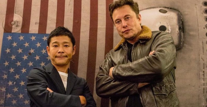 Why is a Japanese billionaire giving away thousands of dollars to random Twitter followers Why is a Japanese billionaire giving away thousands of dollars to random Twitter followers