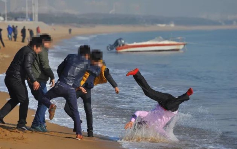 Why the Chinese are happy to mutilate each other at weddings