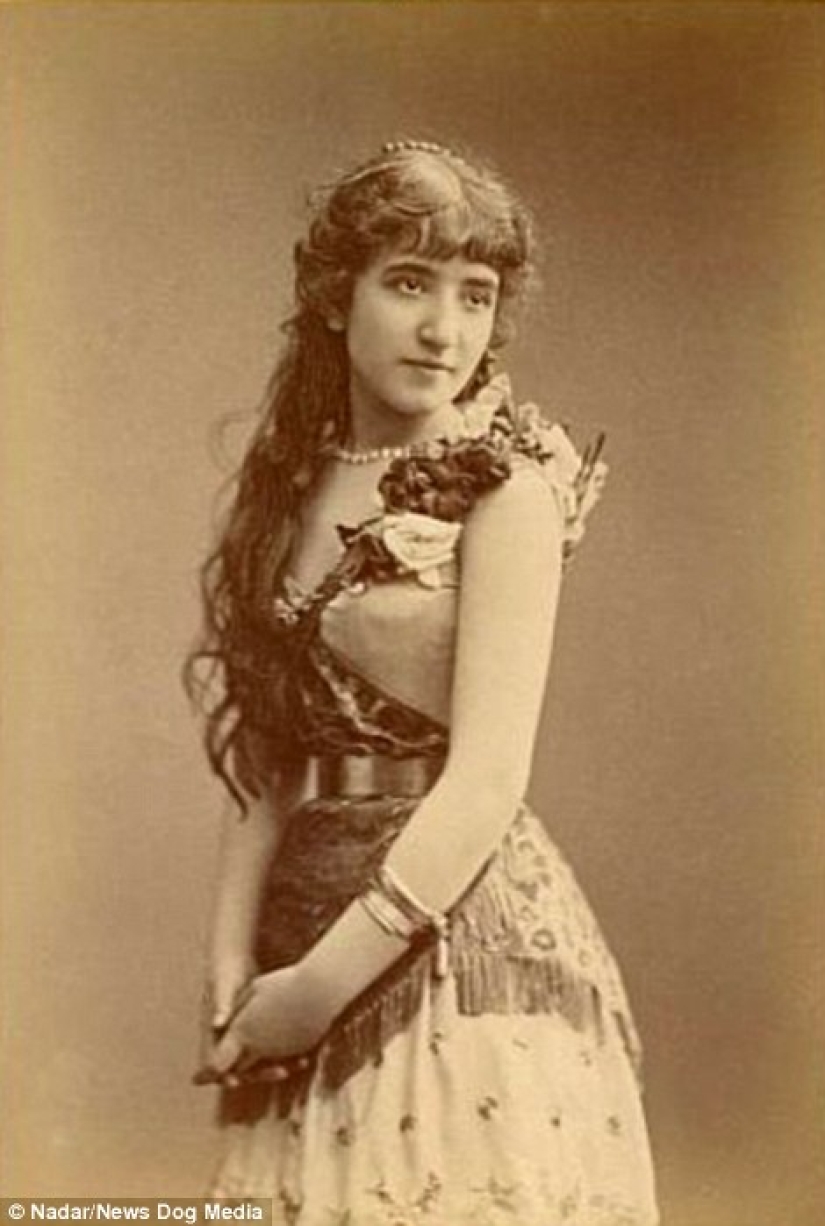 Women who ruled Paris from bed: a scandalous catalog with Parisian courtesans of the XIX century