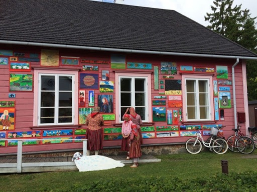 Women's Kingdom - Kihnu Island in Estonia