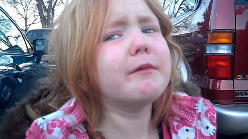 Wow! 7-year-old girl got a hollywood bust Wow! 7-year-old girl got a hollywood bust
