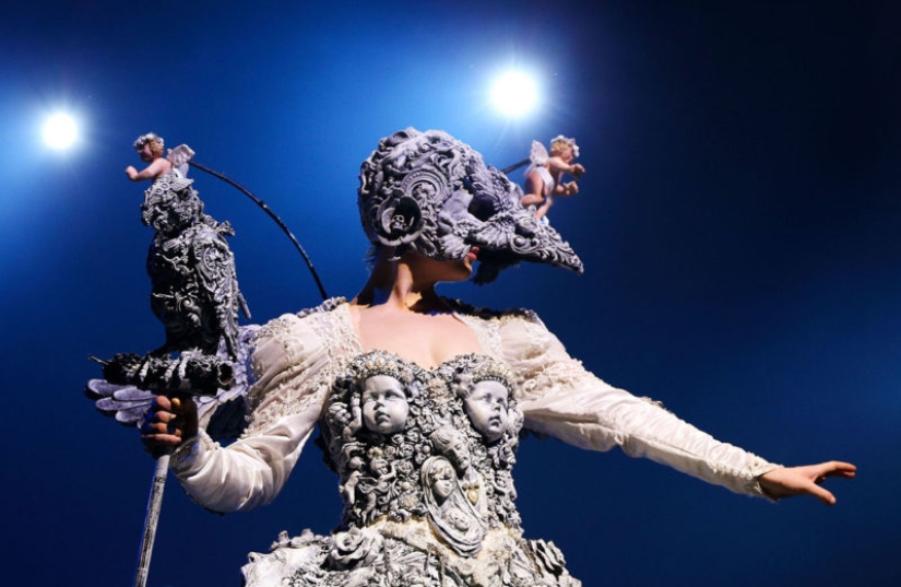 You haven't seen this before! The most extravagant images from the exhibition "Wearable Art"