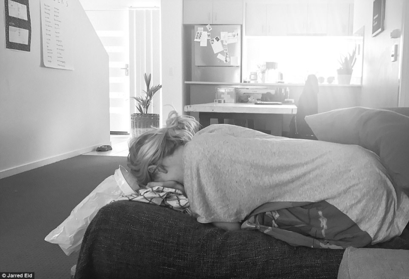 "You'll be fine": photographer captures wife and her battle with cancer