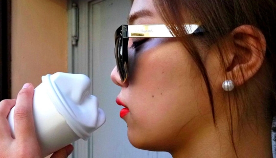 Your coffee kisses you!