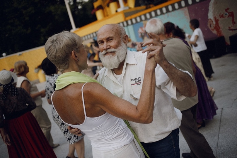 "Zhiznelub": a charitable foundation from Kiev that makes the life of pensioners brighter