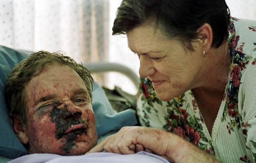 Zimbabwe's President Robert Mugabe: from nerd to Dictator Zimbabwe's President Robert Mugabe: from nerd to Dictator