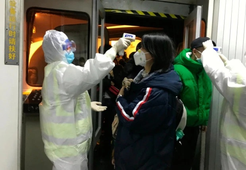 Zona muerta: el coronavirus ha convertido a 11 millones de Wuhan en una ciudad fantasma Zona muerta: el coronavirus ha convertido a 11 millones de Wuhan en una ciudad fantasma
