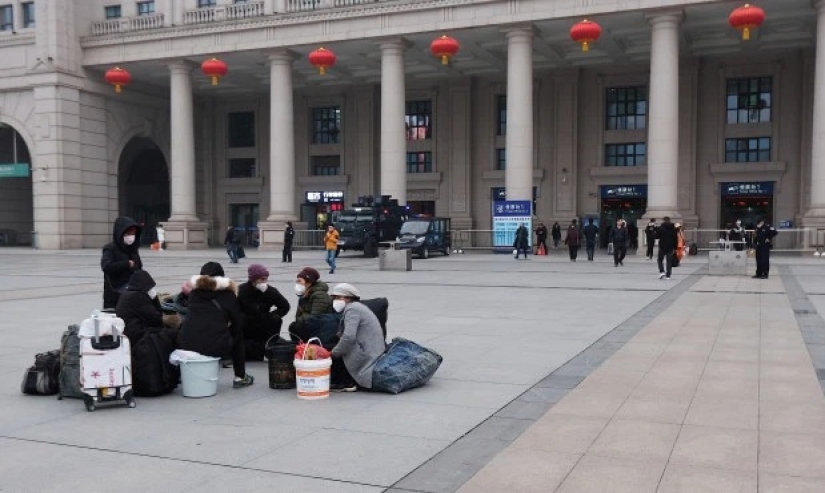 Zona muerta: el coronavirus ha convertido a 11 millones de Wuhan en una ciudad fantasma Zona muerta: el coronavirus ha convertido a 11 millones de Wuhan en una ciudad fantasma