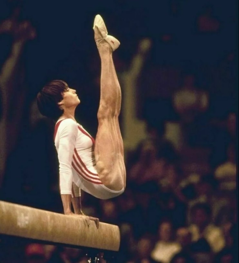10 Amazing Photos of Athletes Demonstrating the Incredible Powers of the Human Body