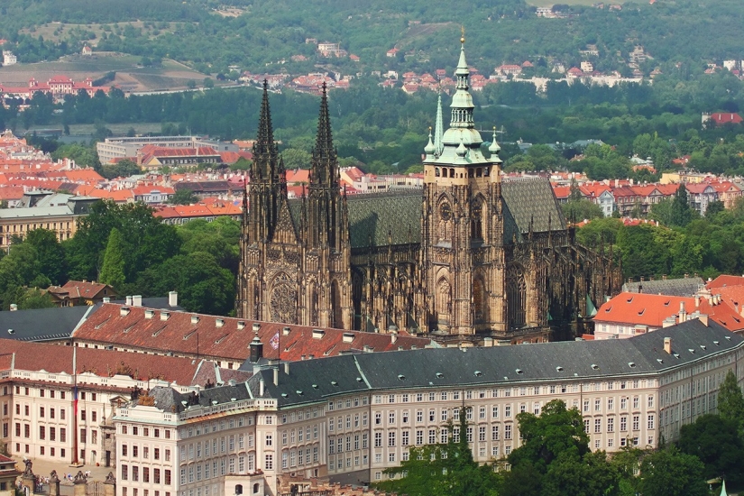 10 best hangouts in Europe 10 best hangouts in Europe