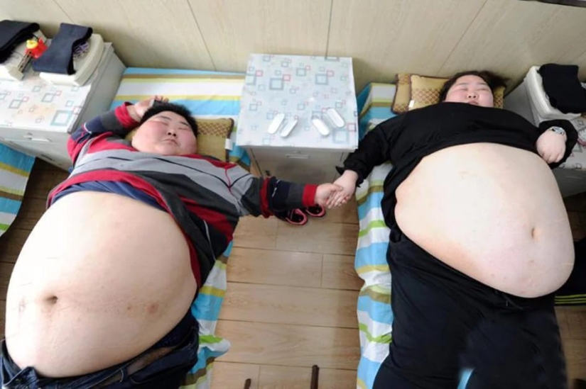 10 couples whose existence is impossible to believe in