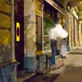 10 Funny Accidental Images That Were Taken At The Right Time And Place By This Street Photographer 10 Funny Accidental Images That Were Taken At The Right Time And Place By This Street Photographer