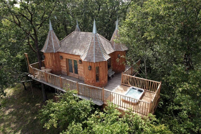 10 hoteles más increíbles en los árboles