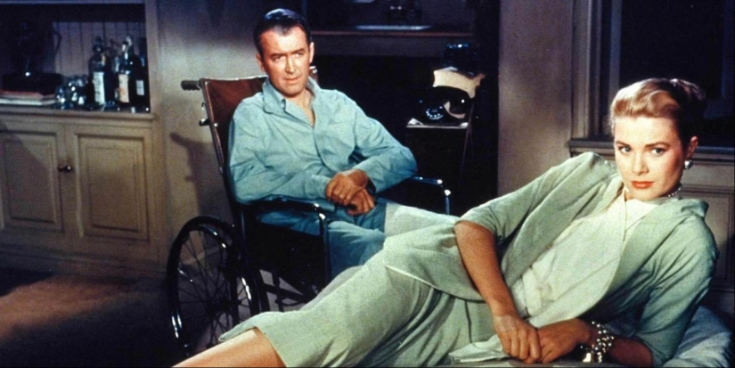 10 Iconic Movie Couples With The Creepiest Age Gaps 10 Iconic Movie Couples With The Creepiest Age Gaps