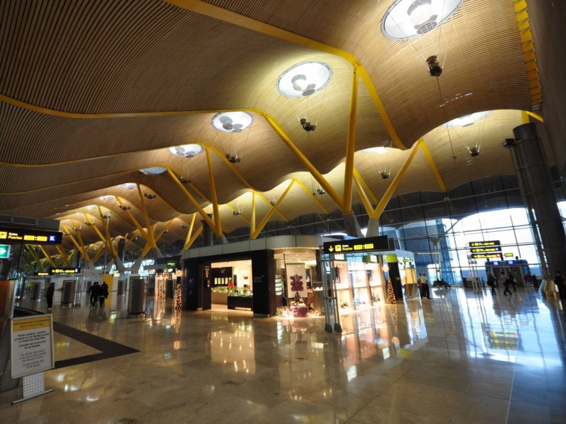 10 mejores aeropuertos de Europa 10 mejores aeropuertos de Europa