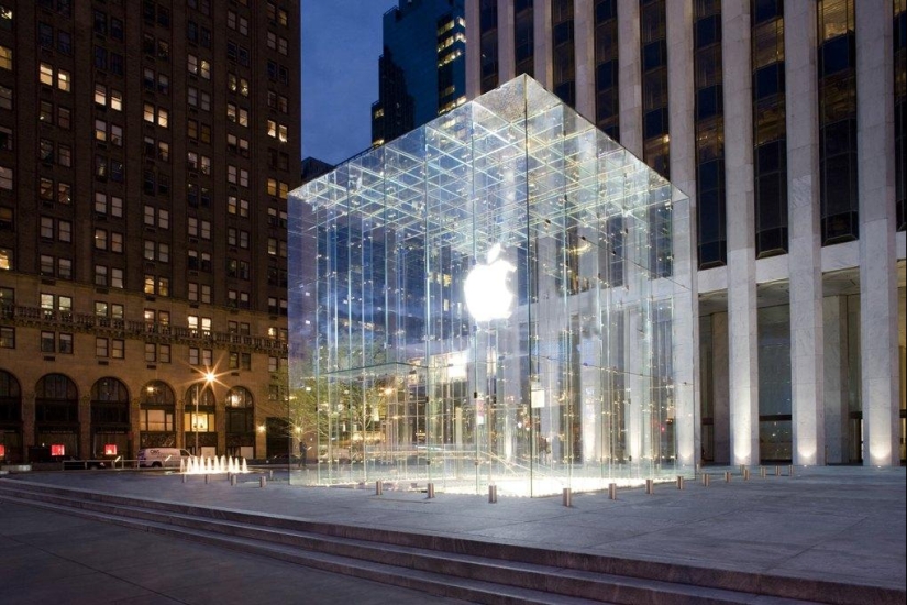 10 most beautiful shops in the world