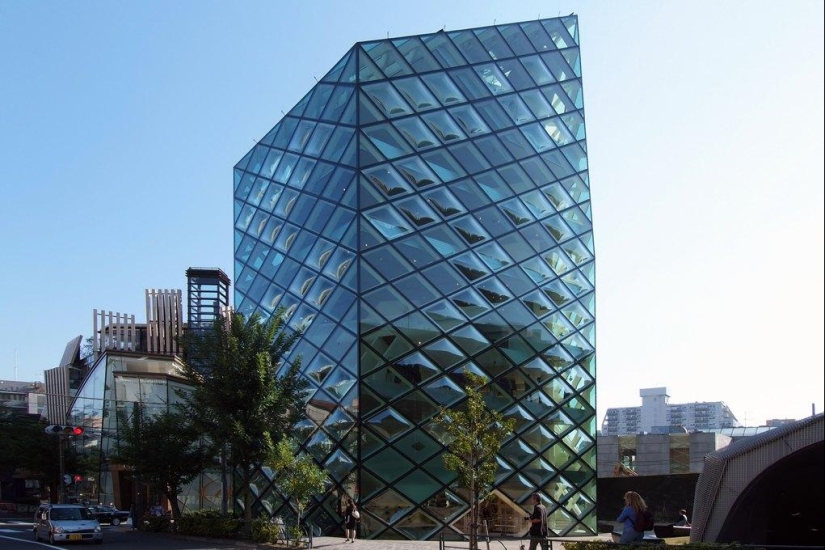 10 most beautiful shops in the world
