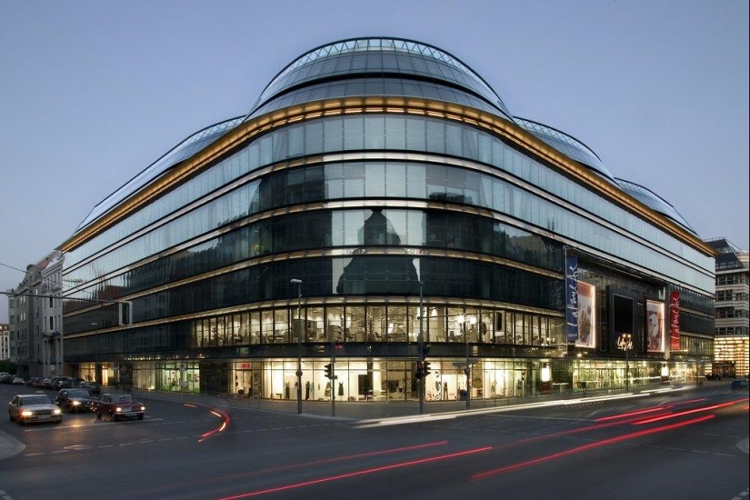 10 most beautiful shops in the world