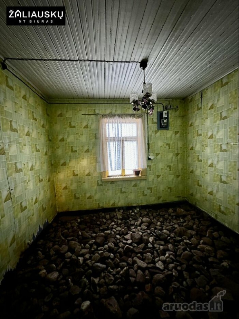 10 Of The Wildest Real Estate Listings That Someone Is Actually Trying To Sell 10 Of The Wildest Real Estate Listings That Someone Is Actually Trying To Sell