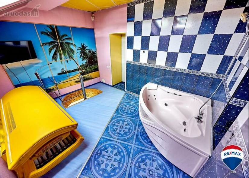 10 Of The Wildest Real Estate Listings That Someone Is Actually Trying To Sell 10 Of The Wildest Real Estate Listings That Someone Is Actually Trying To Sell