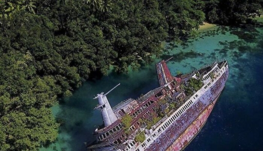 10 Places Which Used To Be Full Of Life, Yet Are No Less Amazing After Being Abandoned, As Shared By This X Page 10 Places Which Used To Be Full Of Life, Yet Are No Less Amazing After Being Abandoned, As Shared By This X Page