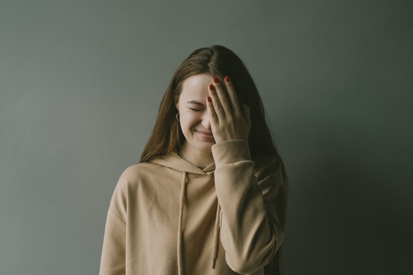 10 signs you’re dealing with a low-key narcissist, according to psychology