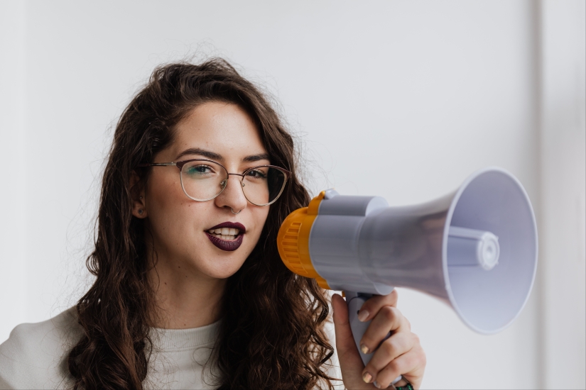 10 signs you’re dealing with a low-key narcissist, according to psychology
