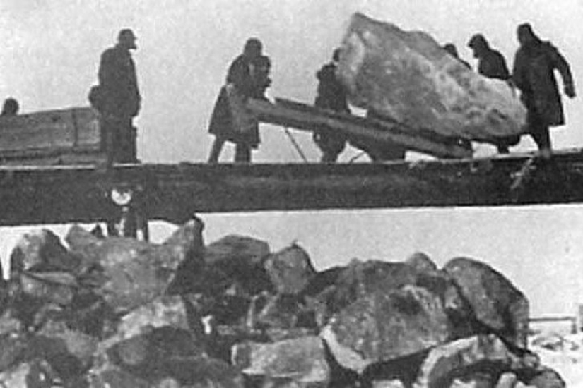 10 worst jobs that were offered on the labor market at the beginning of the 20th century