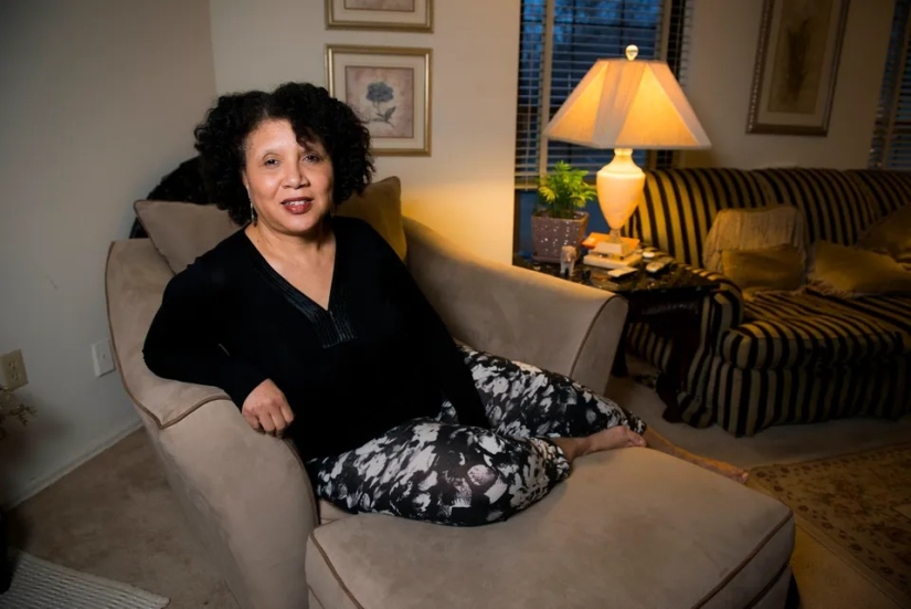 11 Middle-Aged Women Strip Down To Reclaim 'Sexy' On Their Own Terms 11 Middle-Aged Women Strip Down To Reclaim 'Sexy' On Their Own Terms