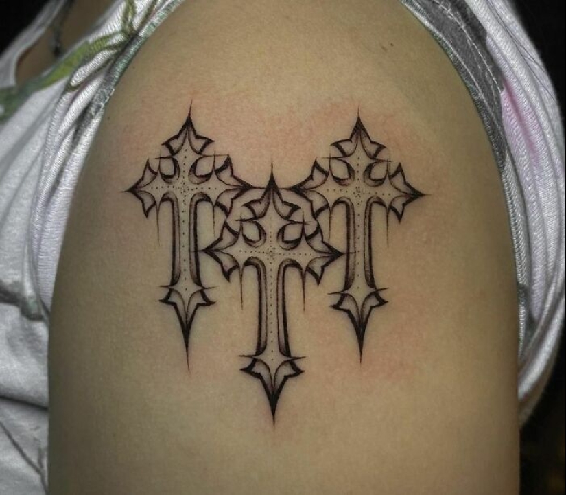 12 Gothic Tattoos To Get Some Bright Ideas From (Part2) 12 Gothic Tattoos To Get Some Bright Ideas From (Part2)