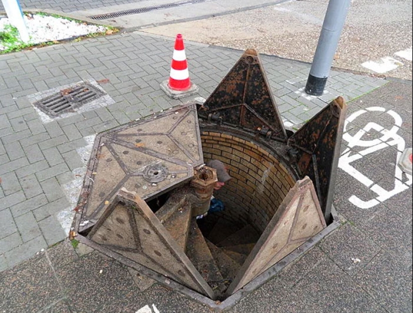 12 Intentional And Accidental Pieces Of Art That People Have Found All Over The World 12 Intentional And Accidental Pieces Of Art That People Have Found All Over The World