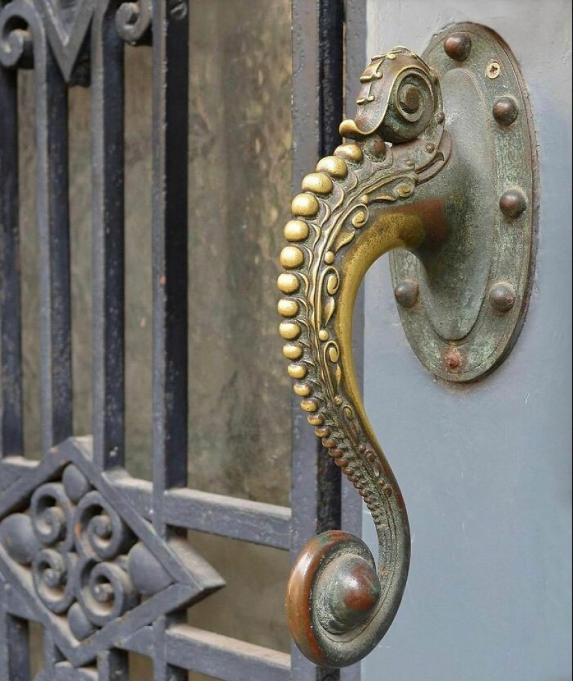 12 obras de arte intencionales y accidentales que la gente ha encontrado en todo el mundo