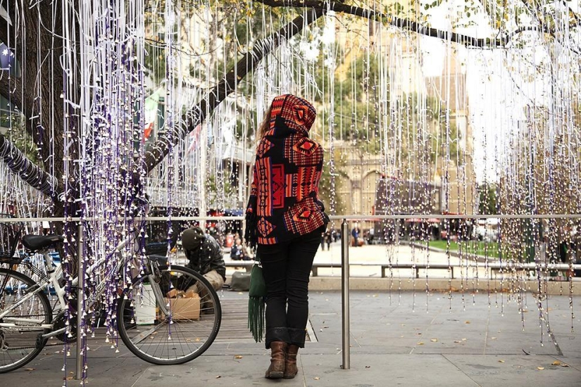 12 thousand bells on a tree 12 thousand bells on a tree
