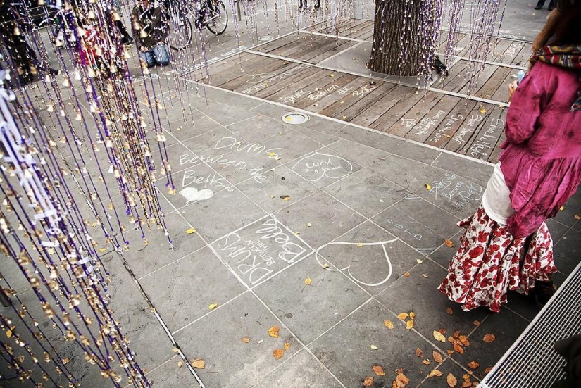 12 thousand bells on a tree 12 thousand bells on a tree