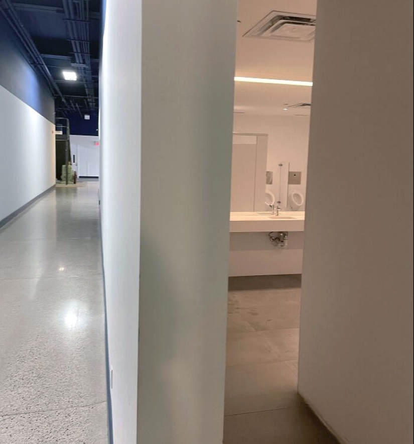 12 Times People Spotted Stupid Design Decisions In Public Places And Just Had To Share (Part2)