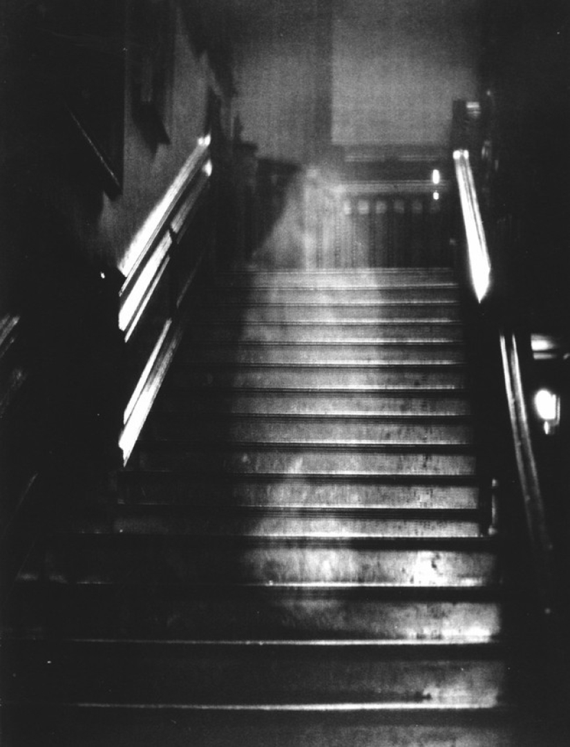 13 creepiest female ghost stories