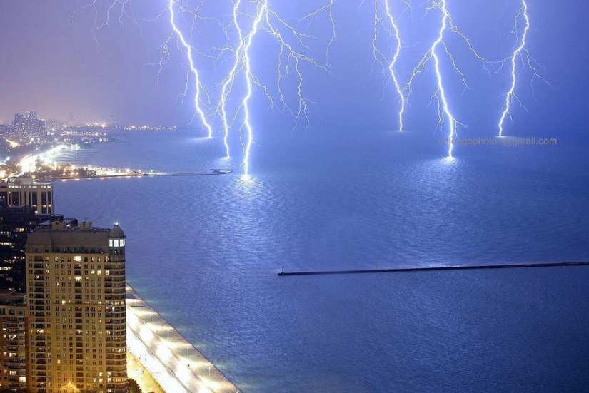 13 most beautiful lightning bolts from around the world