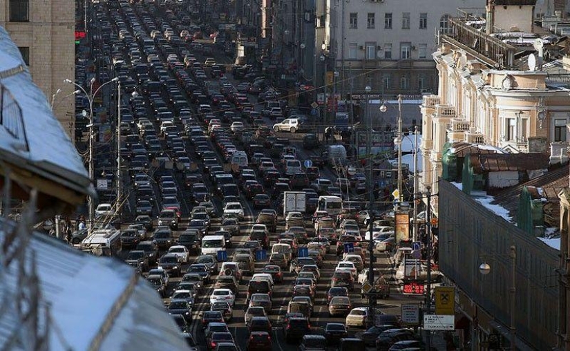 14 Most Convincing Evidence of Transportation Collapse in Moscow