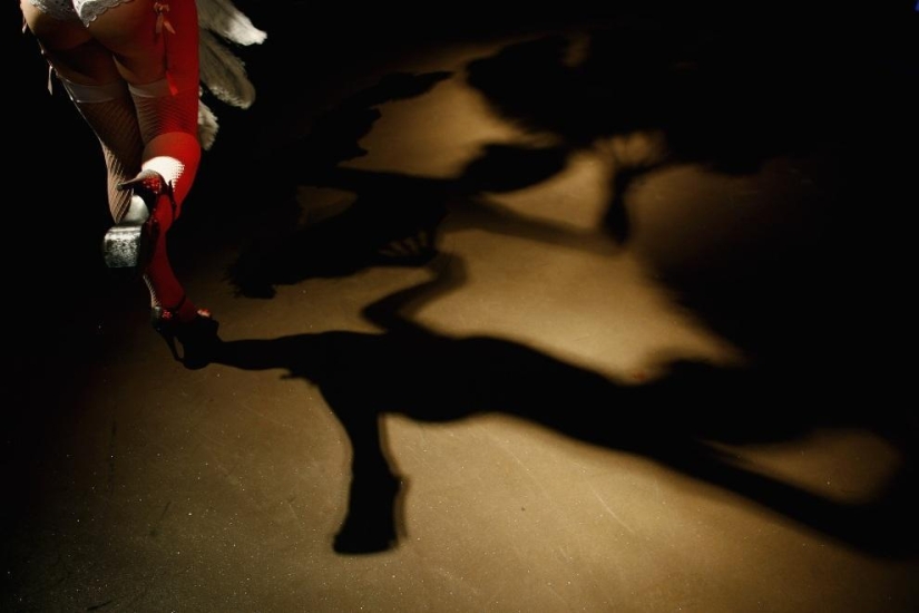 14 tomas &quot;calientes&quot; del mundo del burlesque
