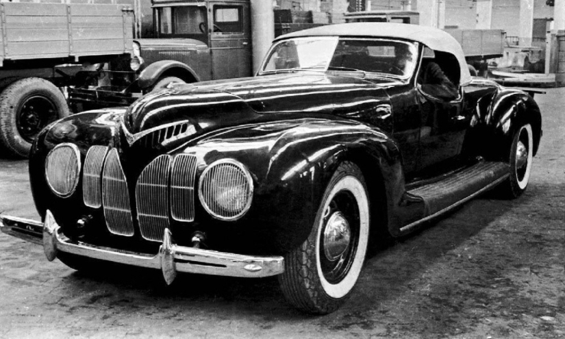 15 cars created in one copy