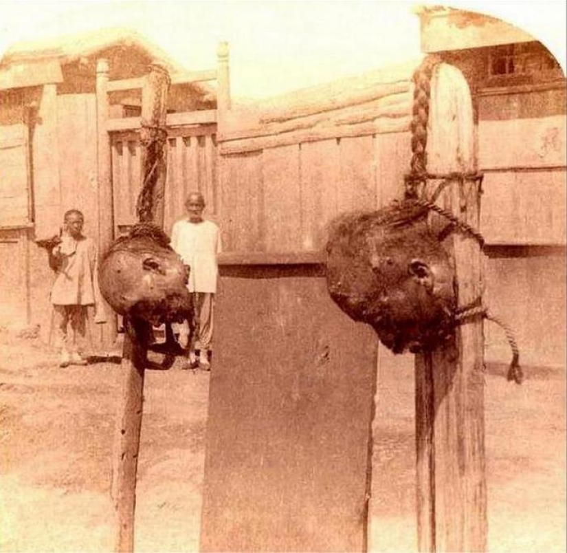 15 Shocking Photos Of Punishments And Executions Practiced In China In The 19th Century