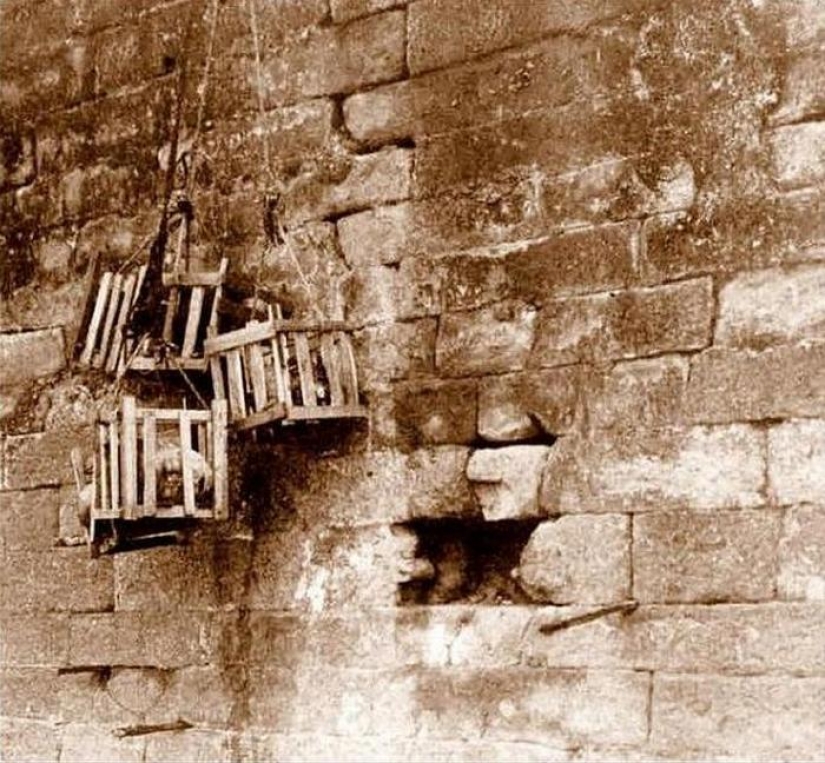 15 Shocking Photos Of Punishments And Executions Practiced In China In The 19th Century