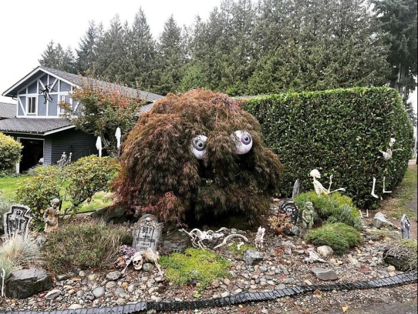 15 Times People Decorated Their Houses For Halloween And Left Everyone Speechless